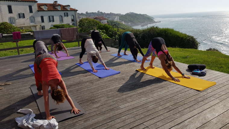 [SEPTEMBRE 2024] Retraite Ashtanga Yoga à Guéthary – avec Caroline Boulinguez